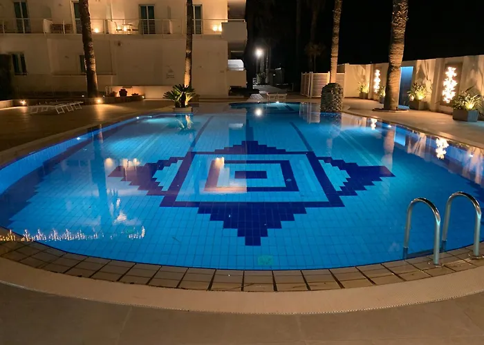 Апарт-отель The Flowers Понтеканьяно