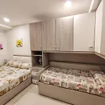 The Flowers 公寓式酒店 4*