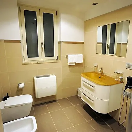 Apartmanhotel The Flowers Pontecagnano